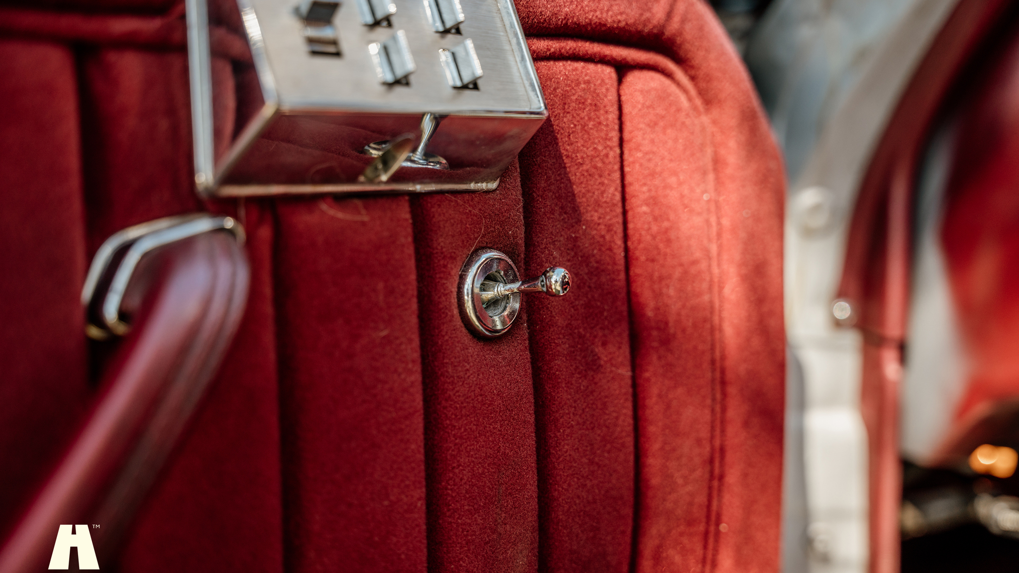 Innenraumfoto von 1976 Ford Mercury Monarch Ghia (29)