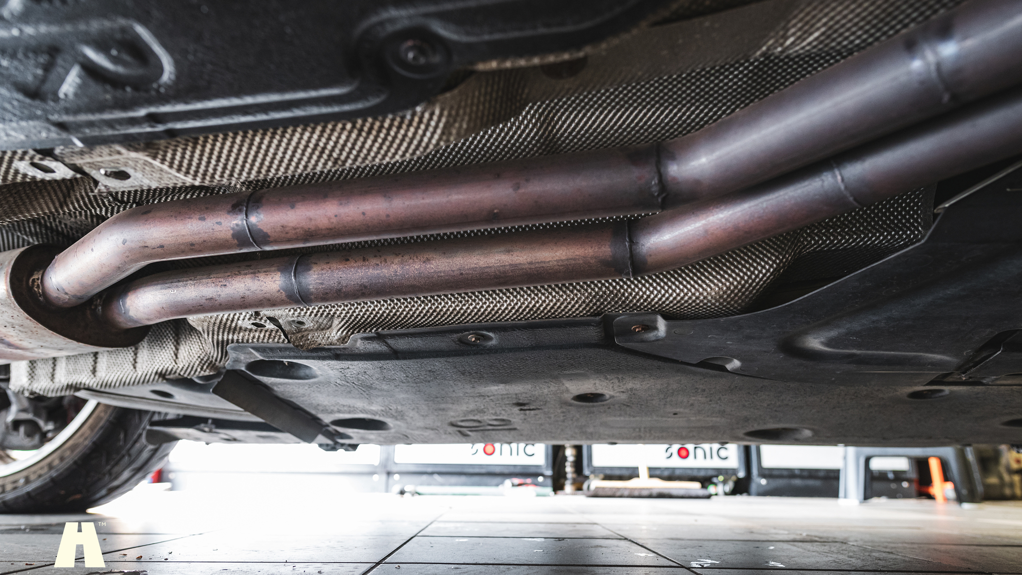 Image of 2006 BMW 130 Trackday mechanics