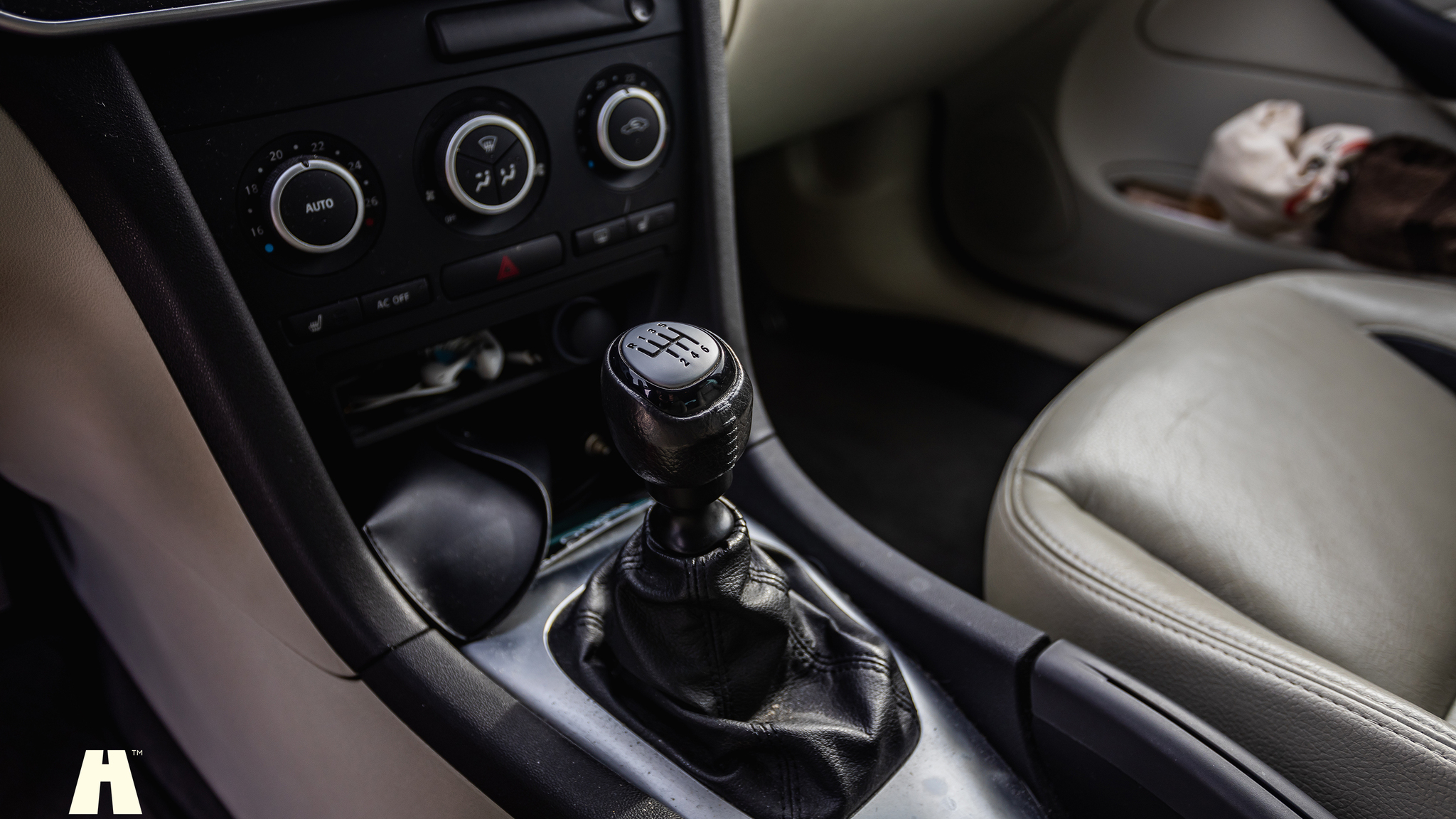 Interior image of 2007 SAAB 9-3 AERO SPORTCOMBI (15)