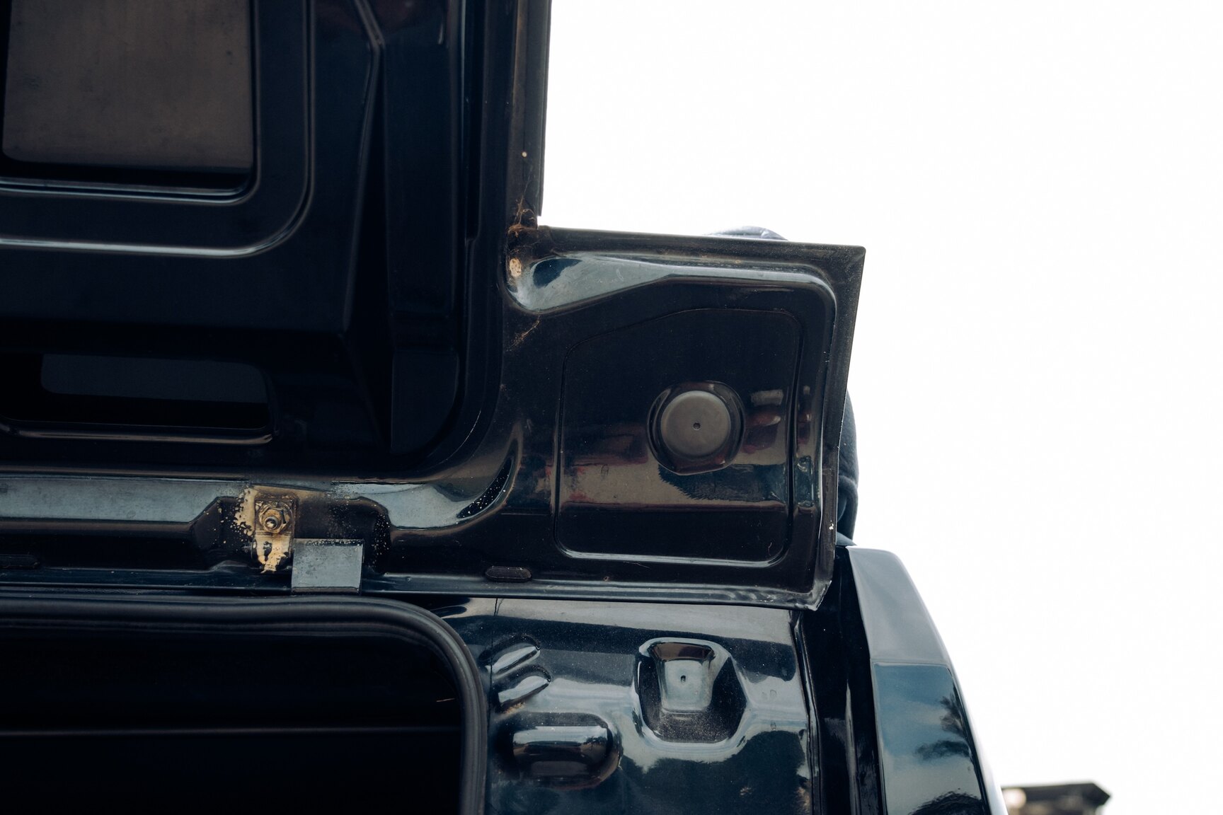 Interior image of 1991 VW Golf Cabriolet "Etienne Aigner Edition"