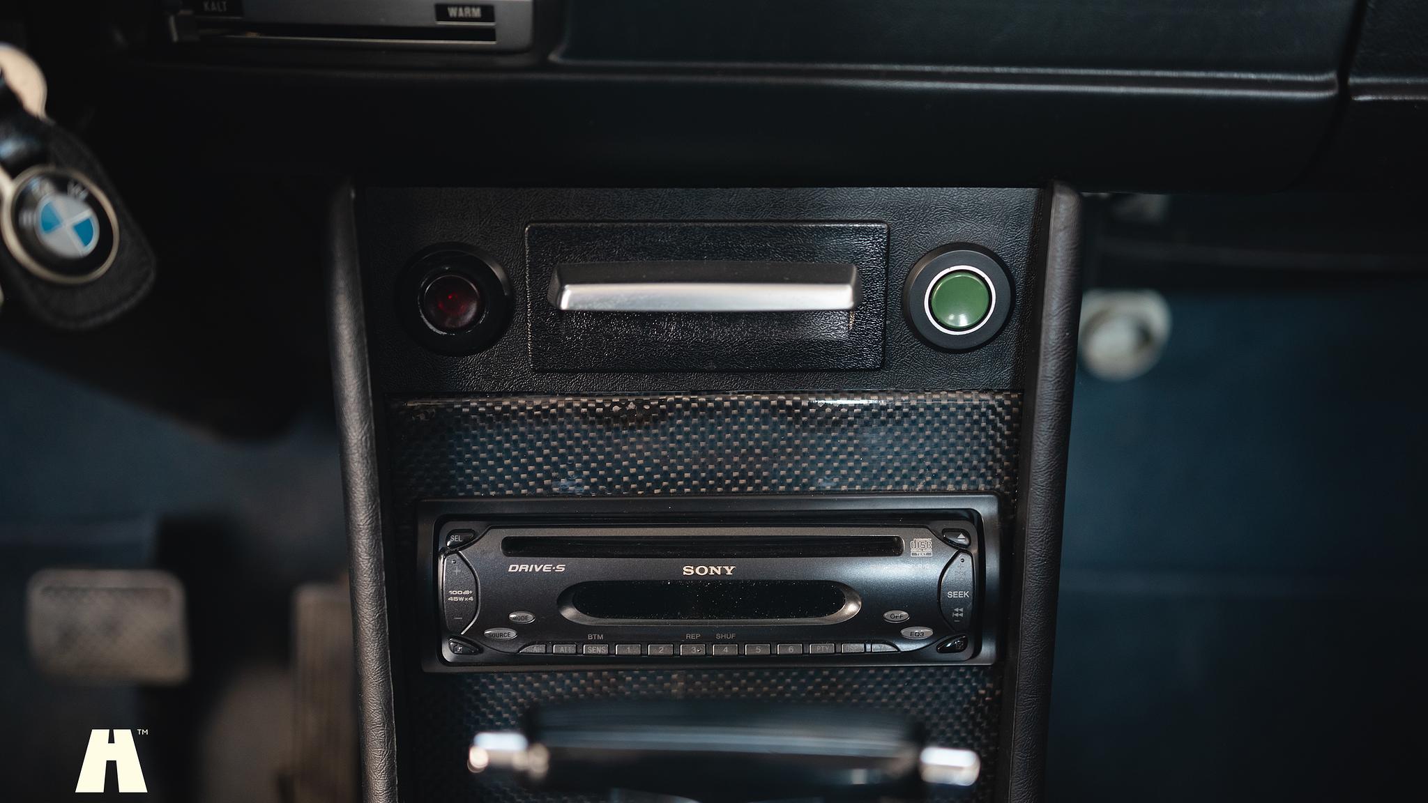 Innenraumfoto von 1974 BMW 2002