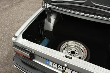 #<Image:0x00007f2ff98e9880>