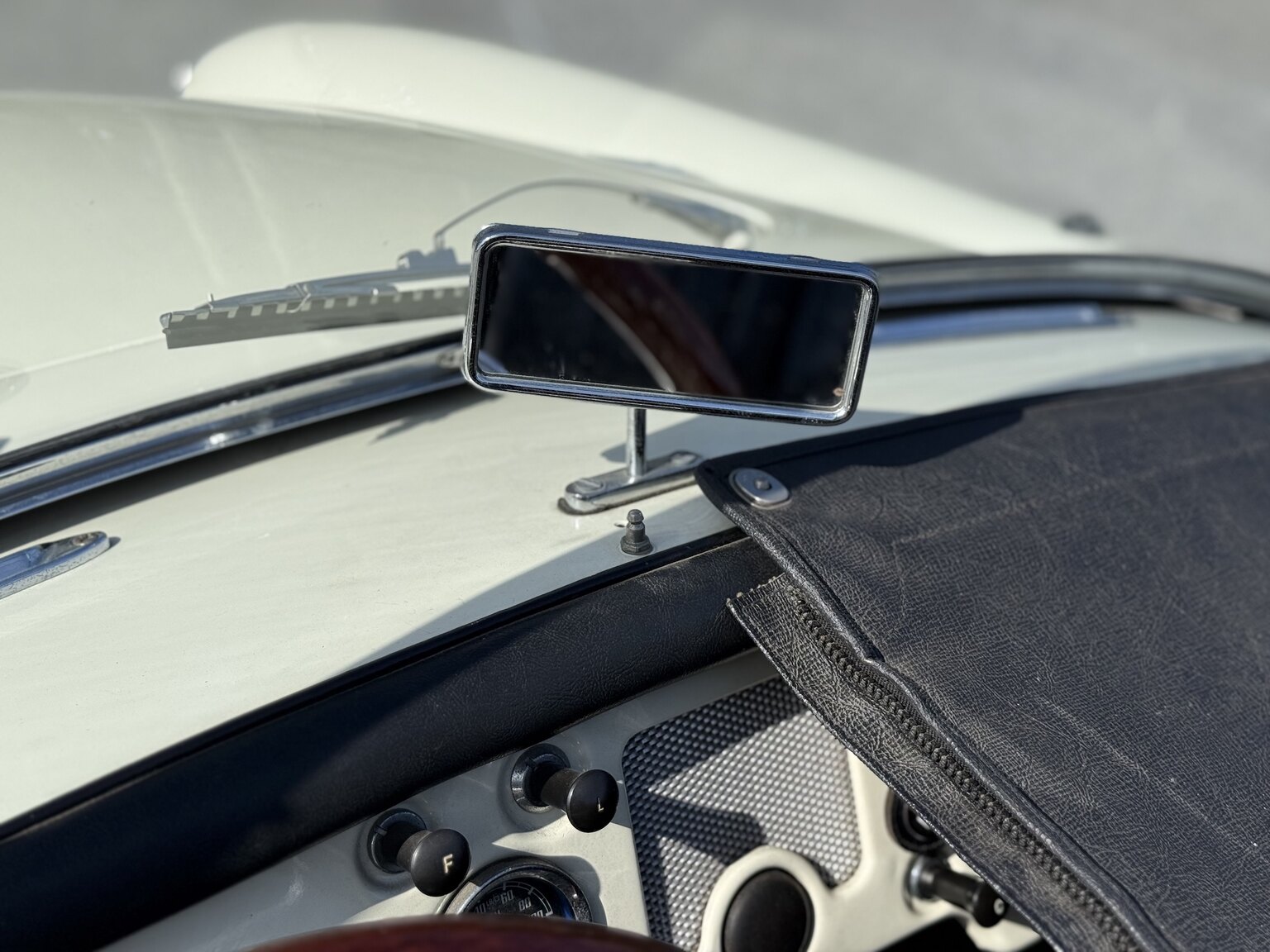 Interiörbild 1959 MG MGA 1500