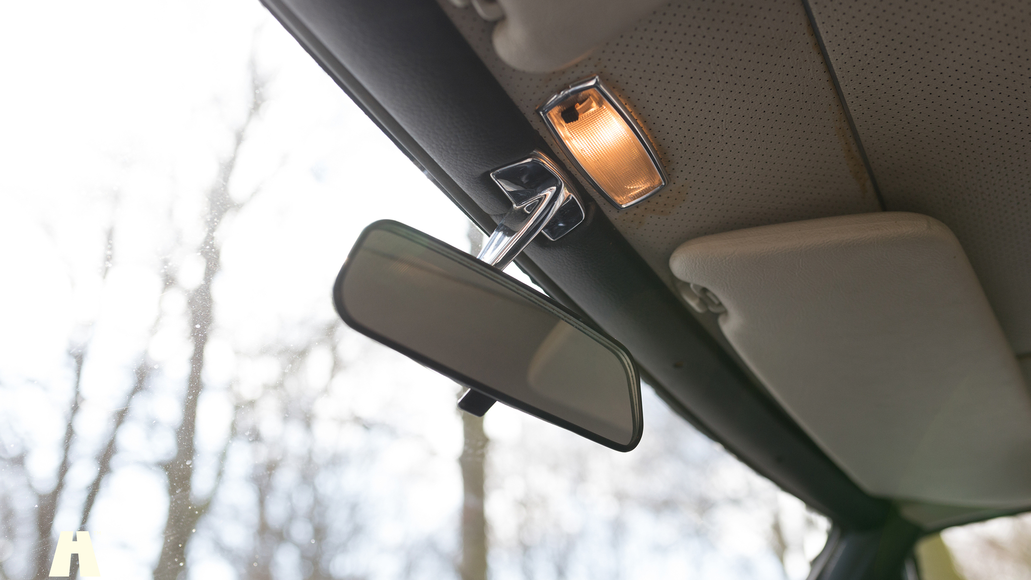 Interior image of 1970 Mercedes 250 CE