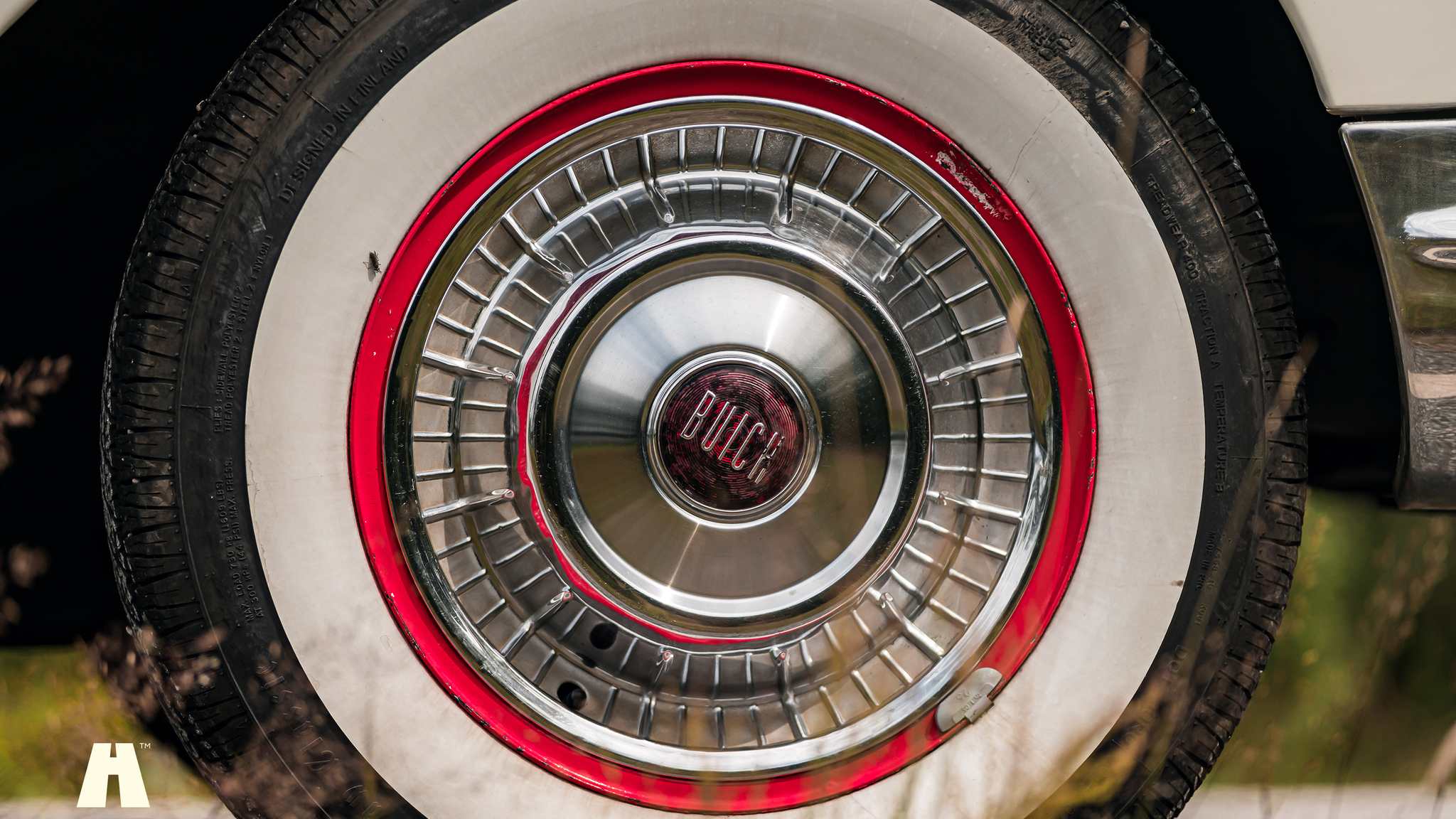 Aussenfoto 1957 Buick Special Riviera (Model 46R) V8 (33)