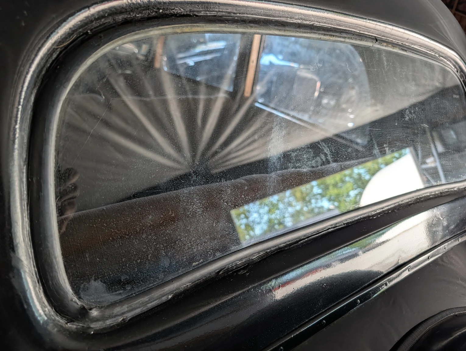 Exteriörbild på 1938 Mercedes-Benz 170 V  Sedan (44)