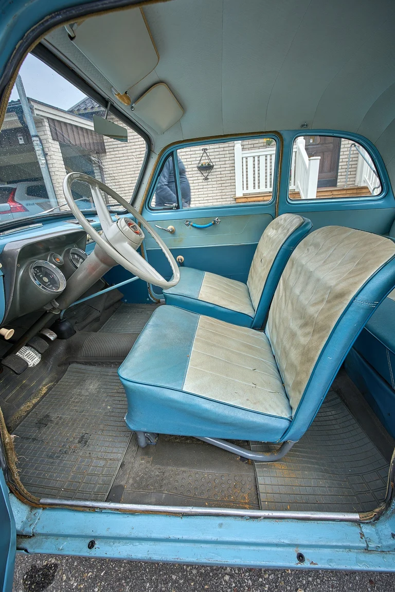 Interiörbild 1958 Ford Anglia (4)