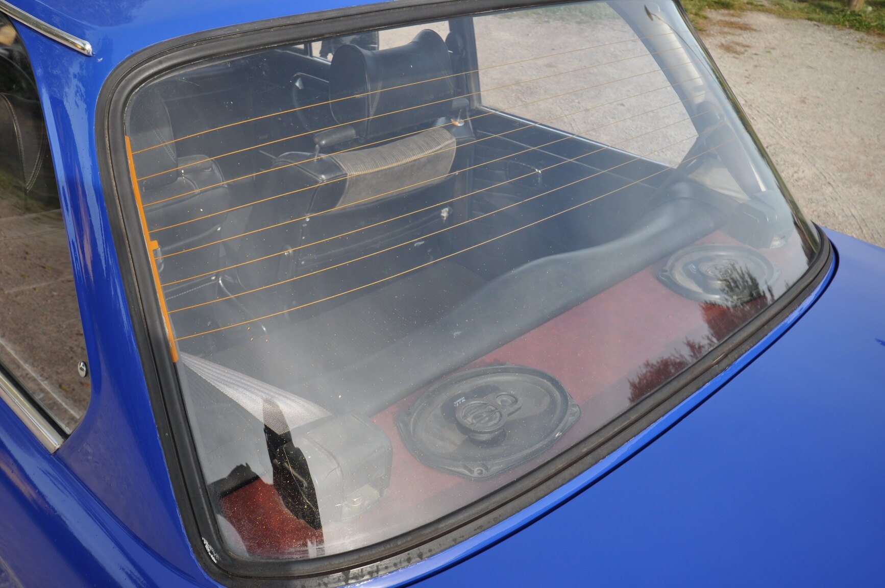 Exteriörbild på 1975 BMW 2002 Tii