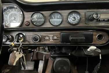 Interior image of 1973 Volvo 1800 ES