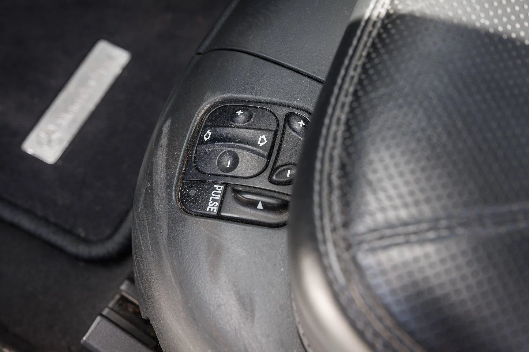 Interiörbild 2000 Mercedes-Benz CL 600 (107)