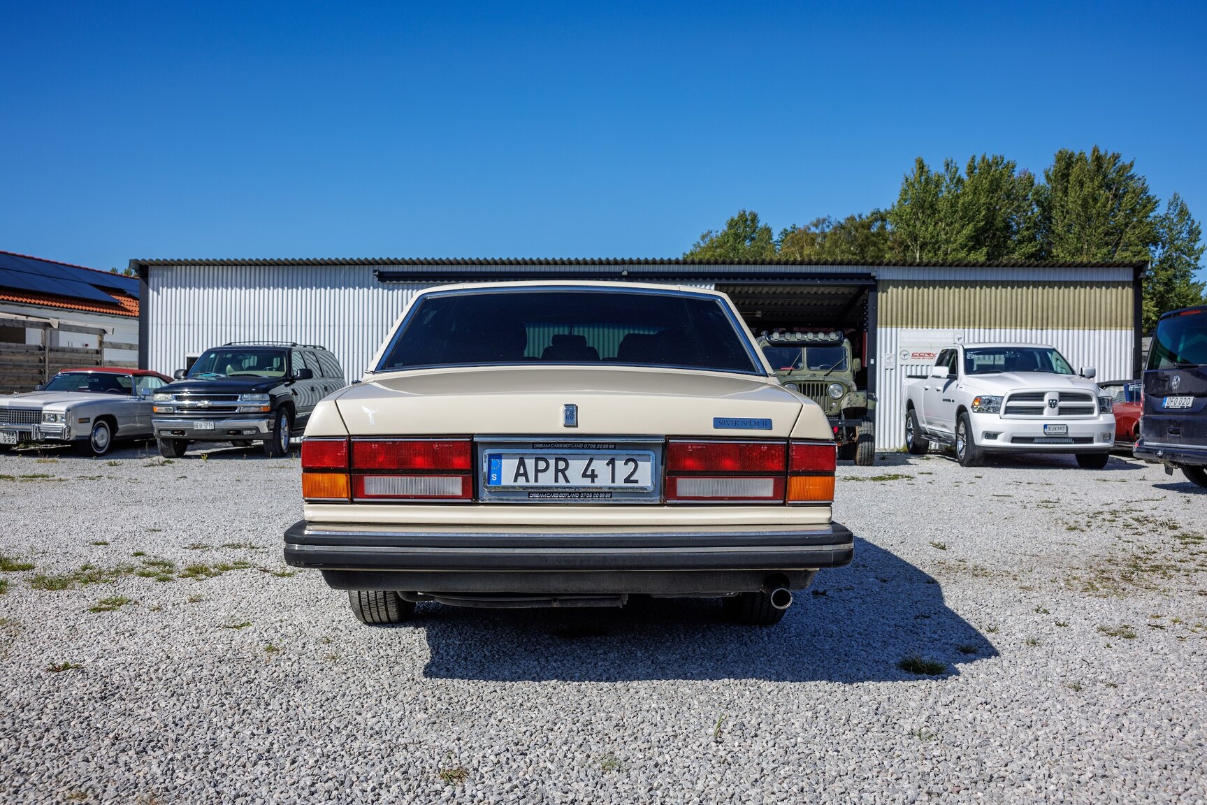 Exterior image of 1991 Rolls Royce Silver Spur LWB