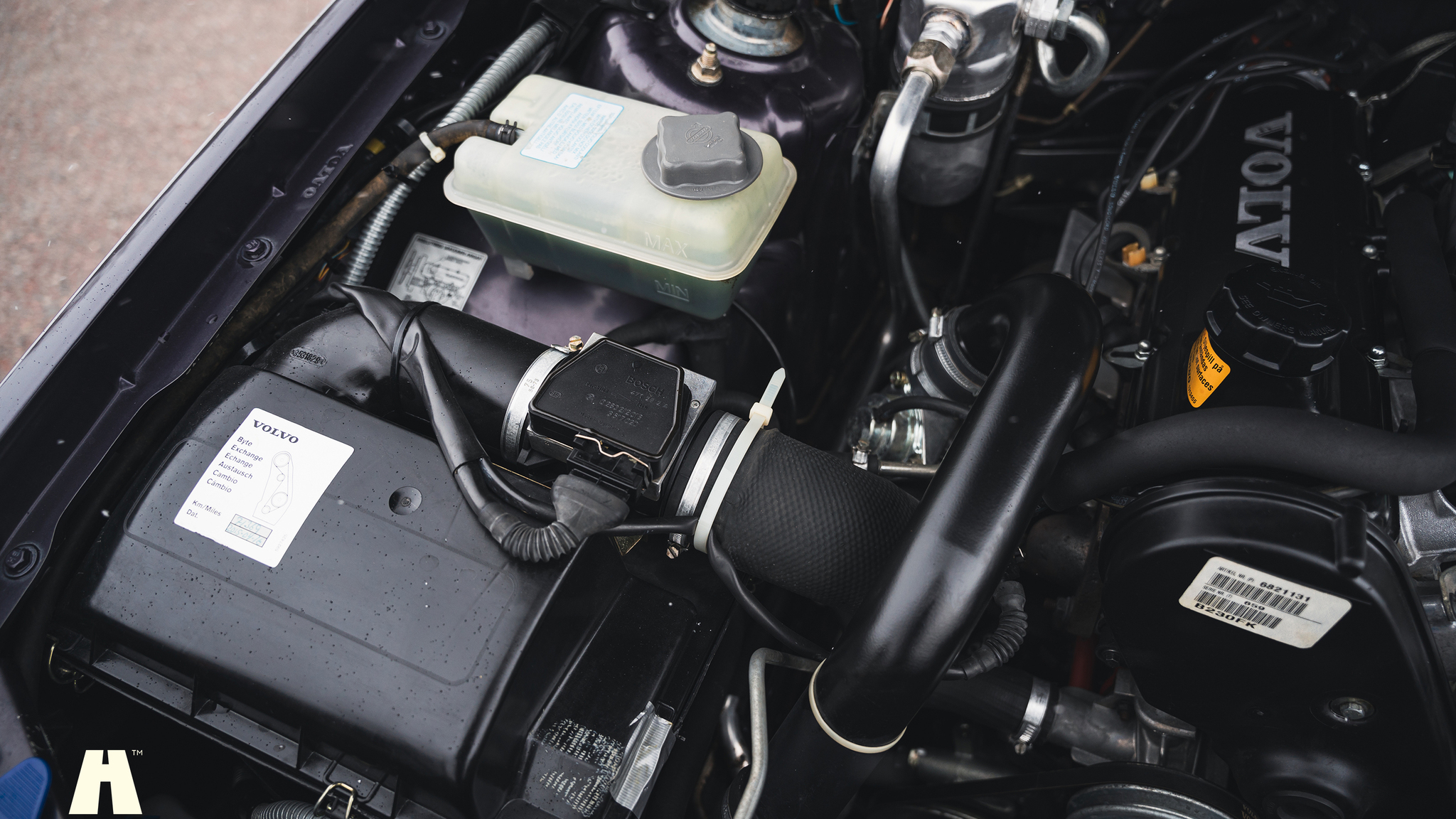 Image of 1995 Volvo 940 SE mechanics