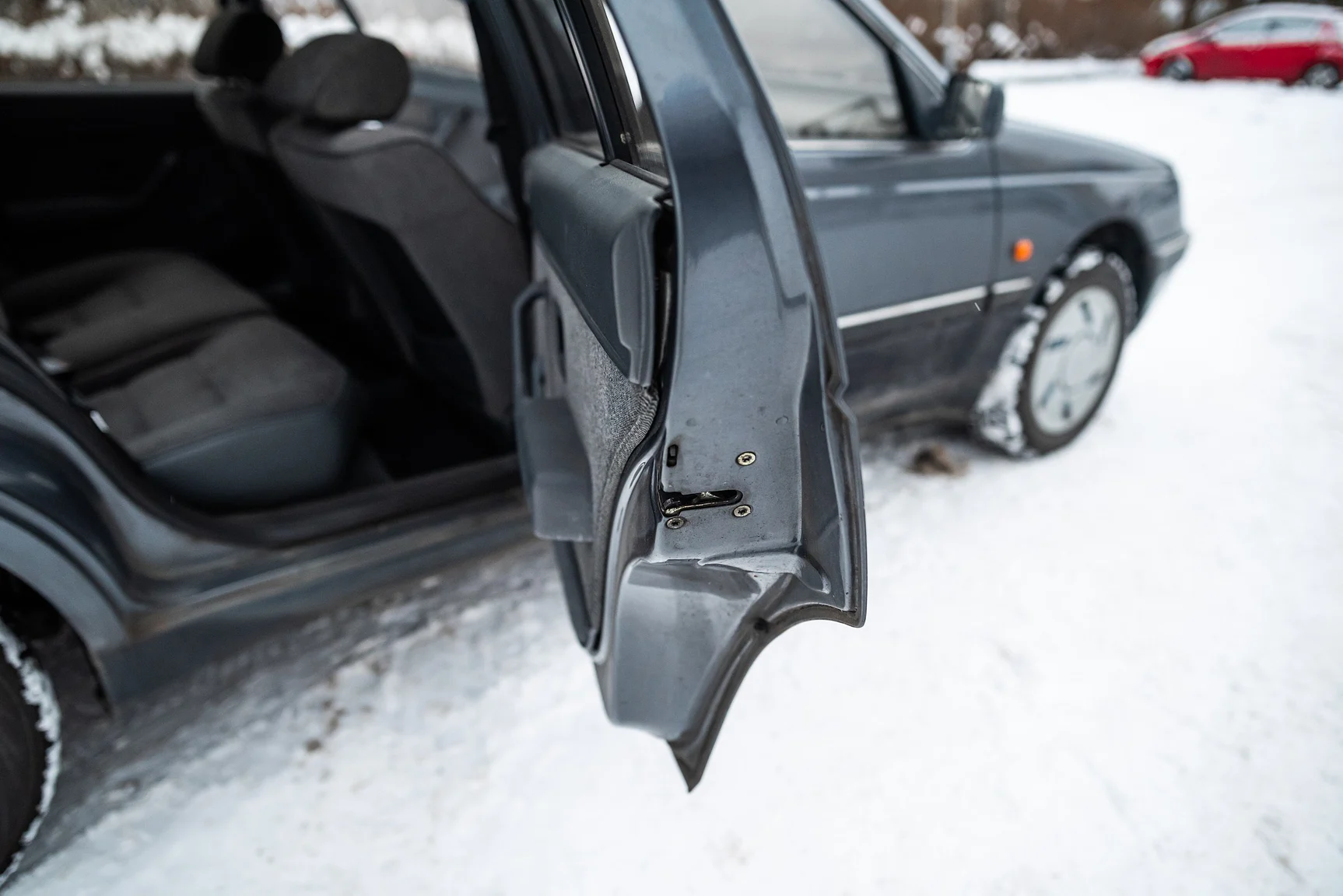 Interior image of 1991 Peugeot 405 Break SRI (31)