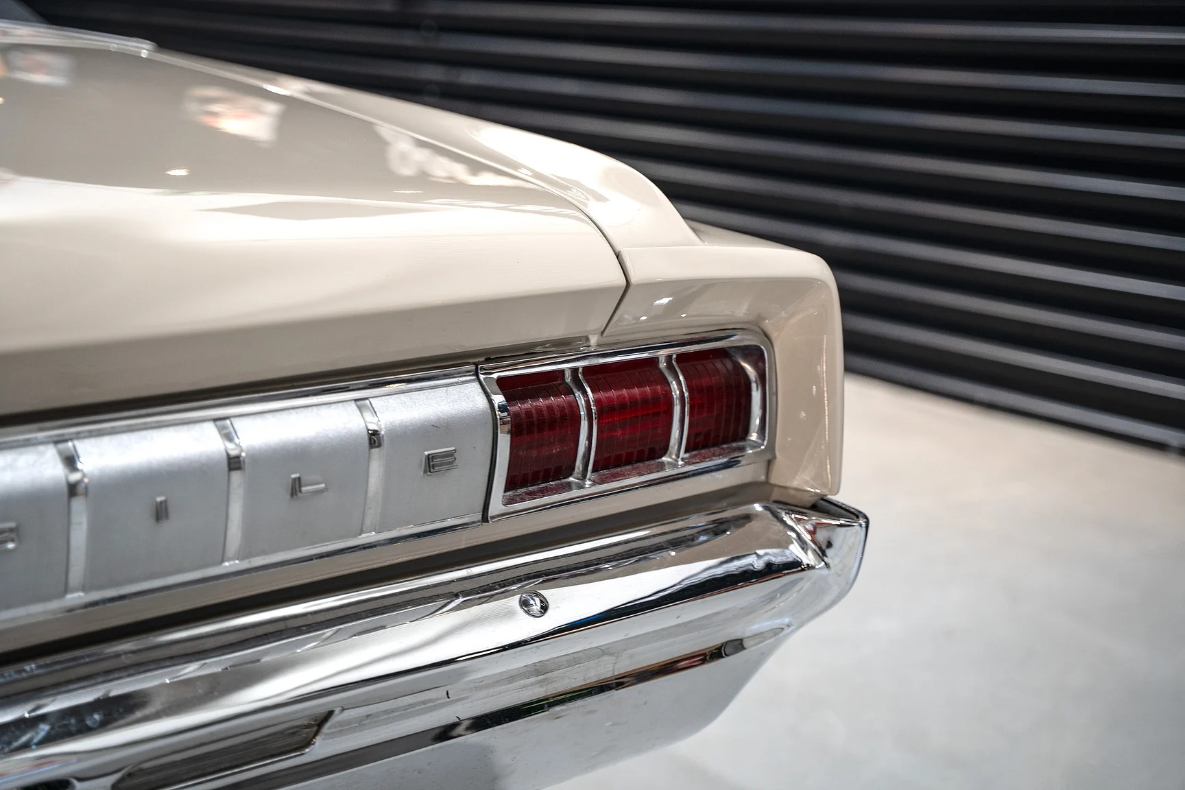 Exterior image of 1964 Oldsmobile Cutlass Convertible (11)