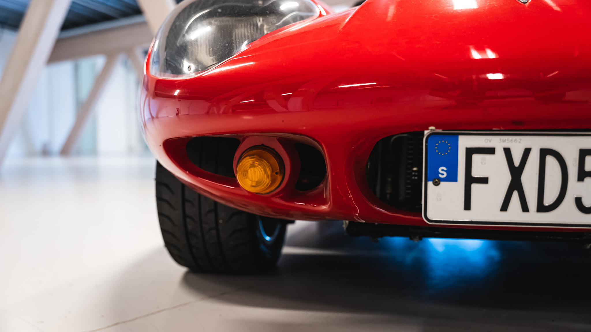 Exterior image of 1970 Marcos GT (30)