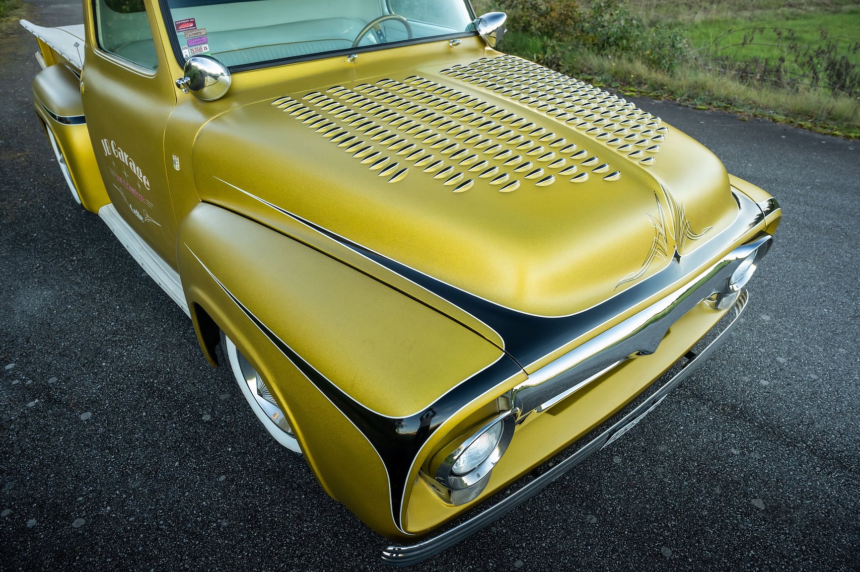 Exteriörbild på 1955 Ford F-100 Kustom