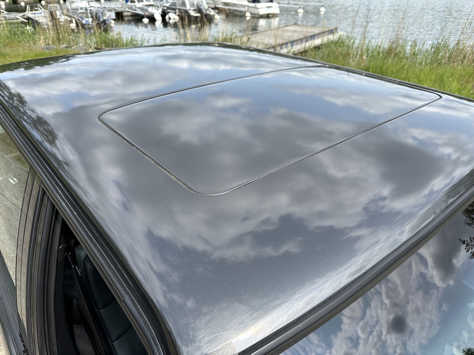 Exterior image of 1990 Volvo 740 Turbo 16s