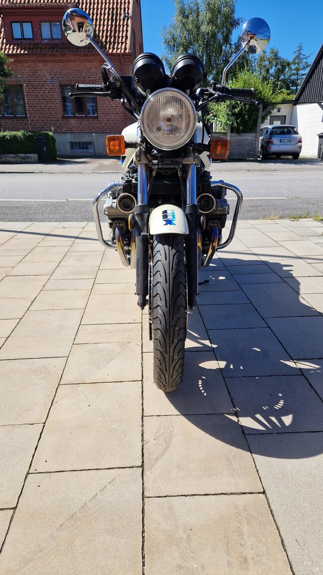 Exterior image of 1982 Honda CBX1000