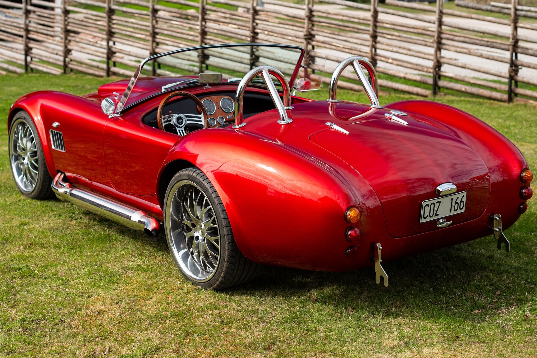 Exterior image of 2011 AC Cobra Replika
