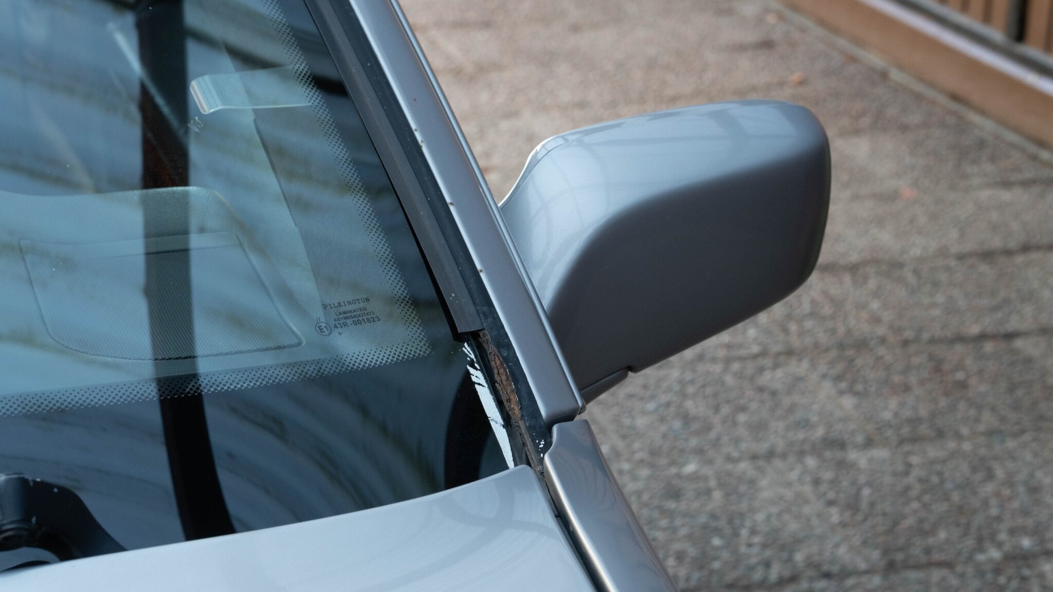 Exterior image of 1996 VOLVO 960 Executive