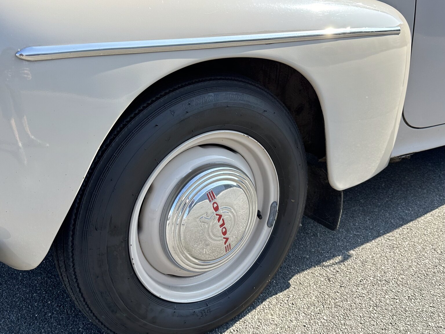 Exterior image of 1960 Volvo PV 544A
