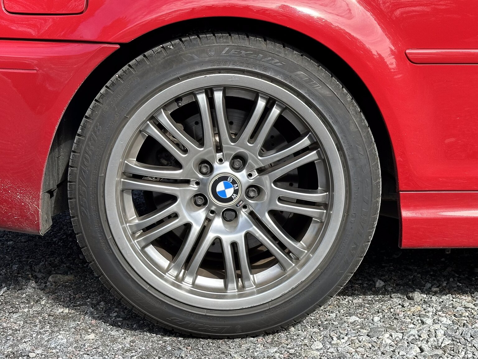 Exteriörbild på 2002 BMW M3 Coupé (73)