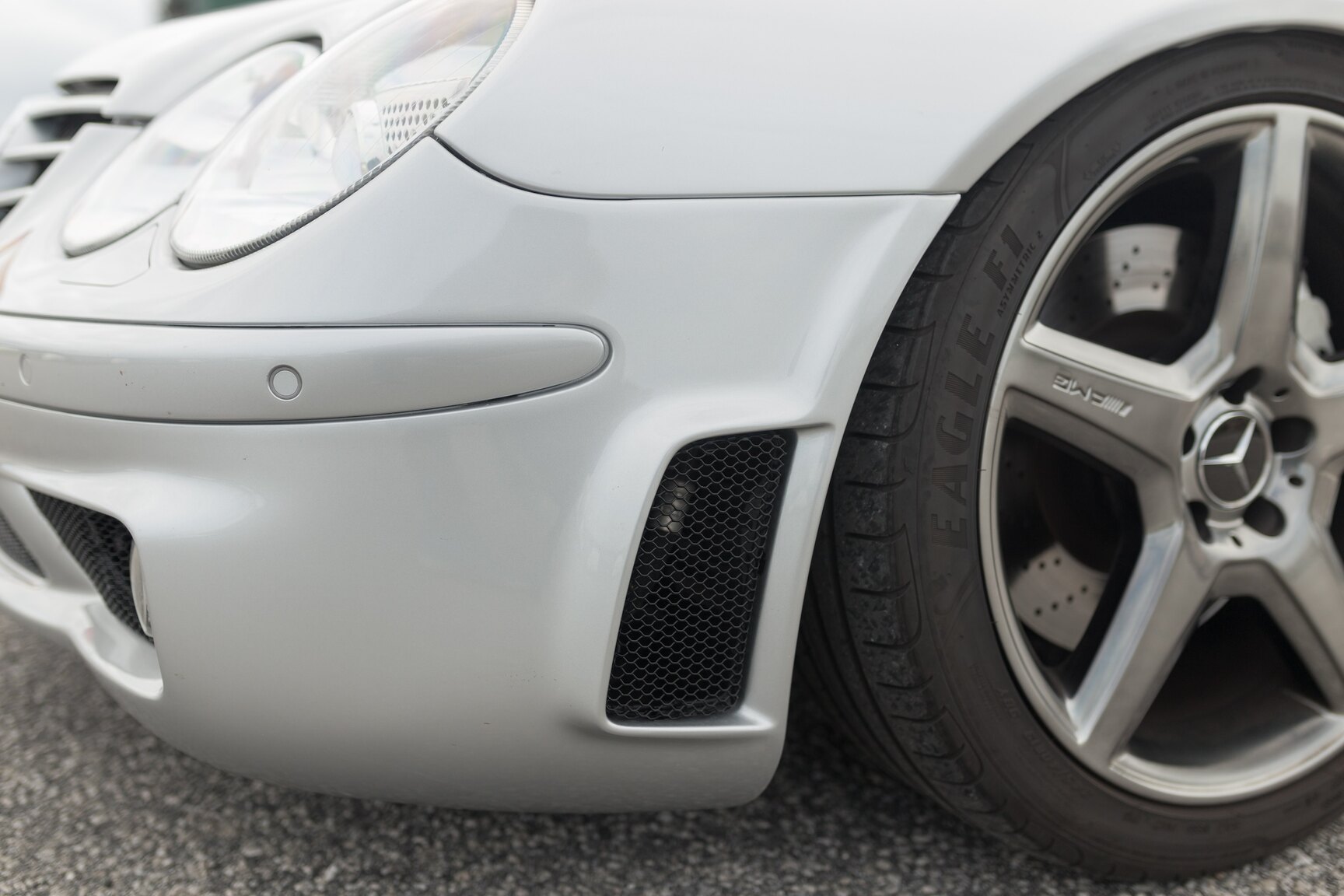 Exteriörbild på 2002 Mercedes-Benz SL55 AMG