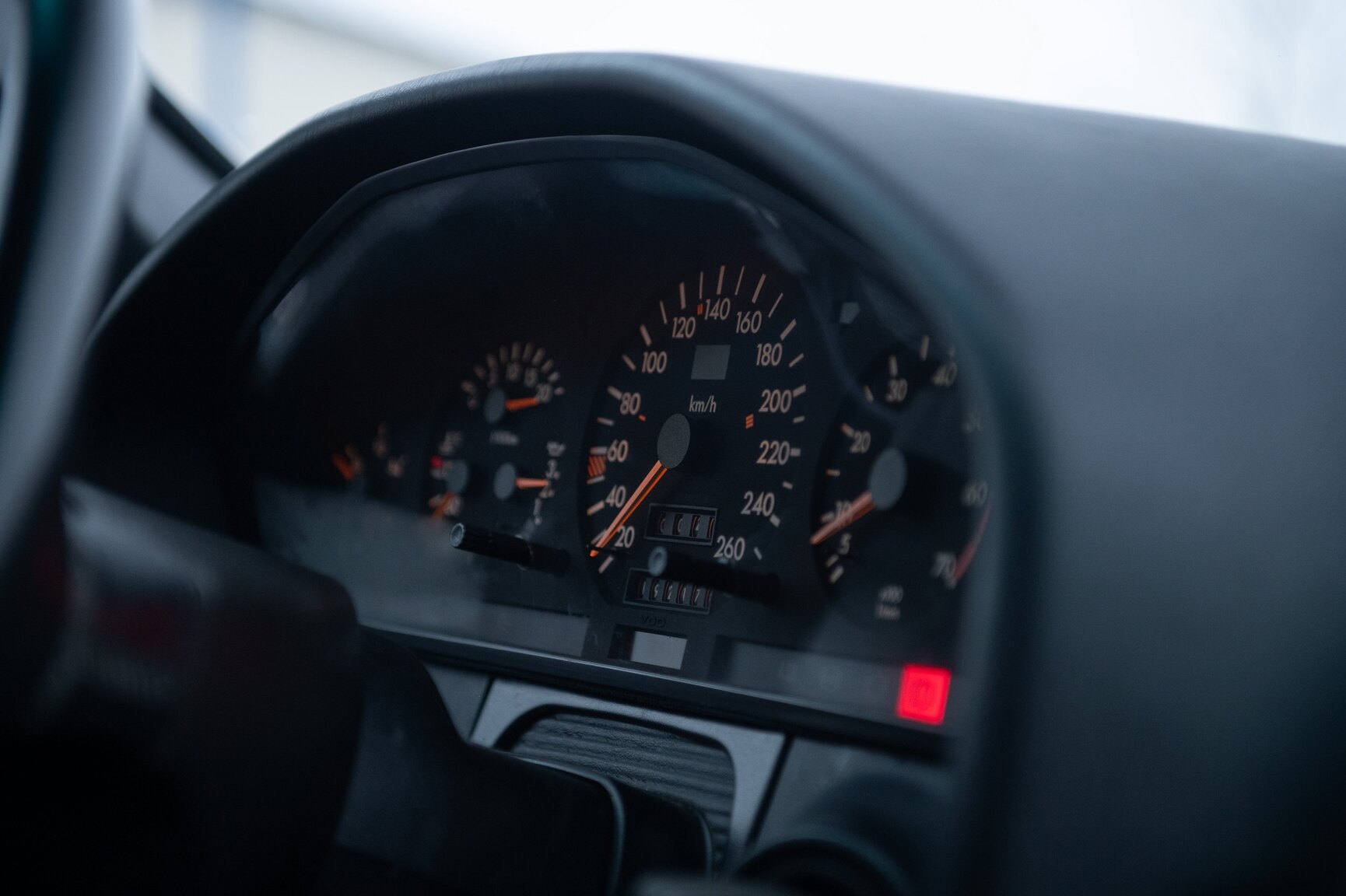 Interior image of 1992 Mercedes-Benz 500 SE