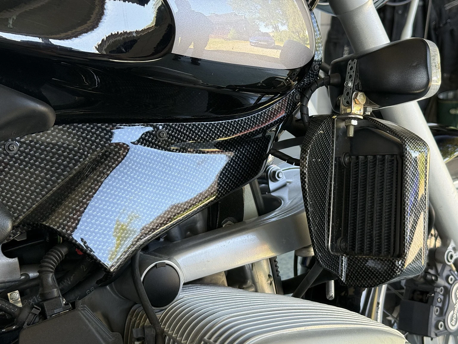 Exterior image of 1999 BMW Motorrad R 1100 R (53)