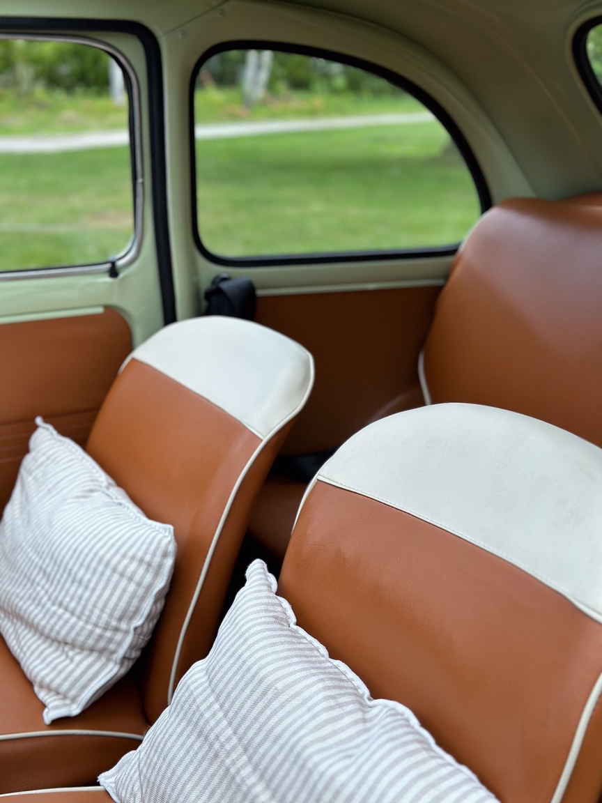 Interiörbild 1970 Fiat 500 Lusso