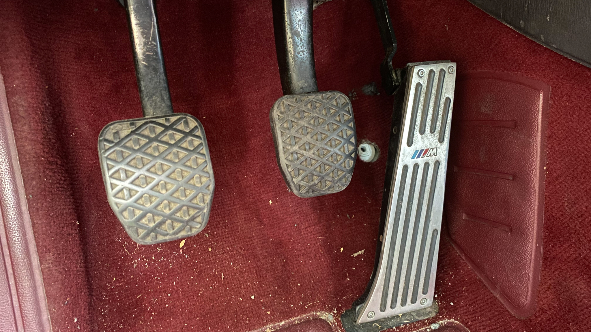 Innenraumfoto von 1990 BMW E30 M3 (13)