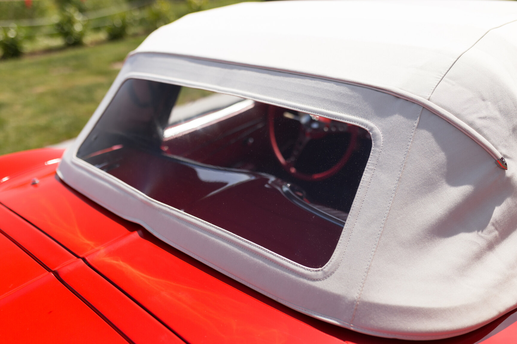 Exterior image of 1962 Corvette C1