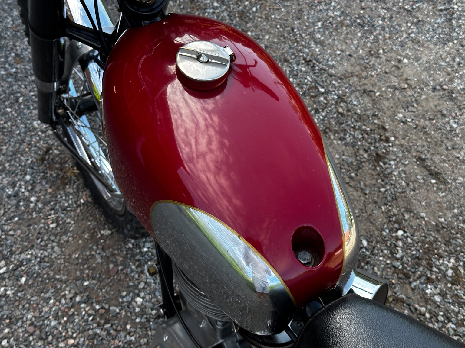 Exteriörbild på 1954 Ariel HS 500