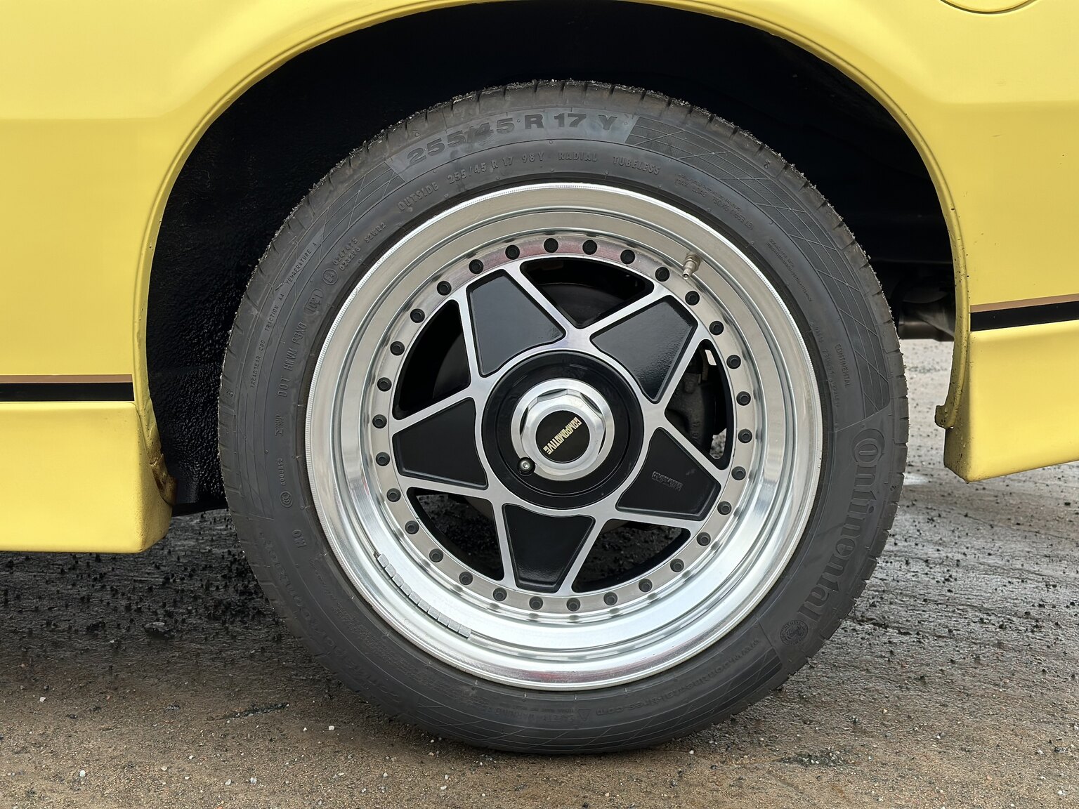 Exterior image of 1987 Chevrolet Camaro Z28