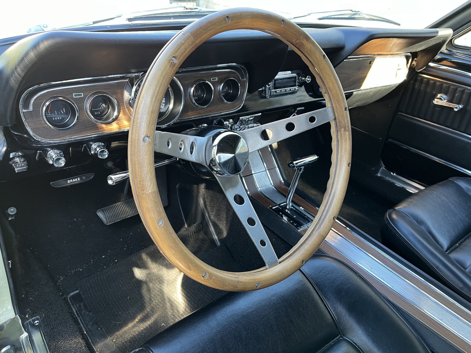 Interiörbild 1966 Ford Mustang Cabriolet 289cui