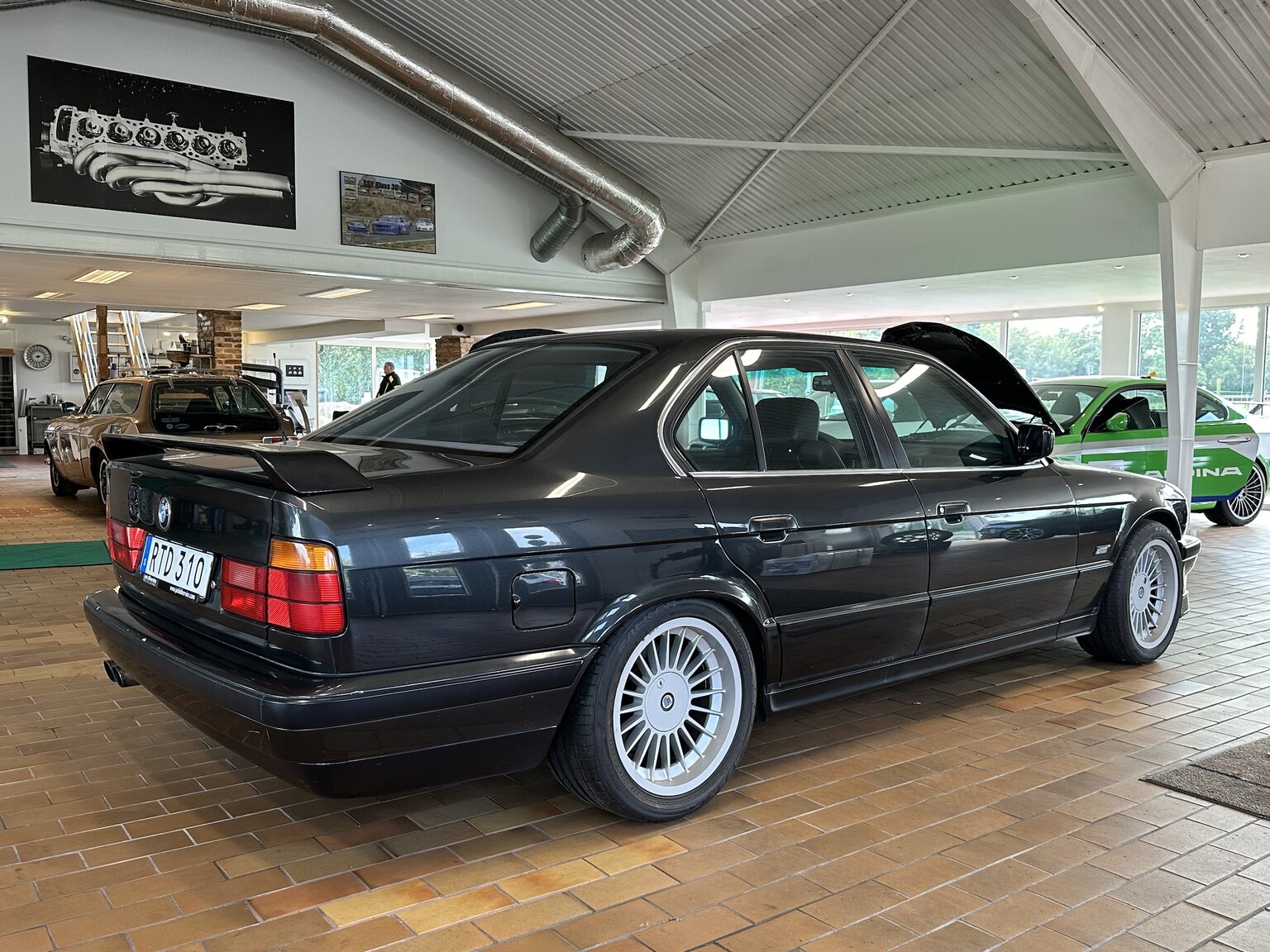 Exteriörbild på 1991 ALPINA BMW ALPINA B10 BI-TURBO