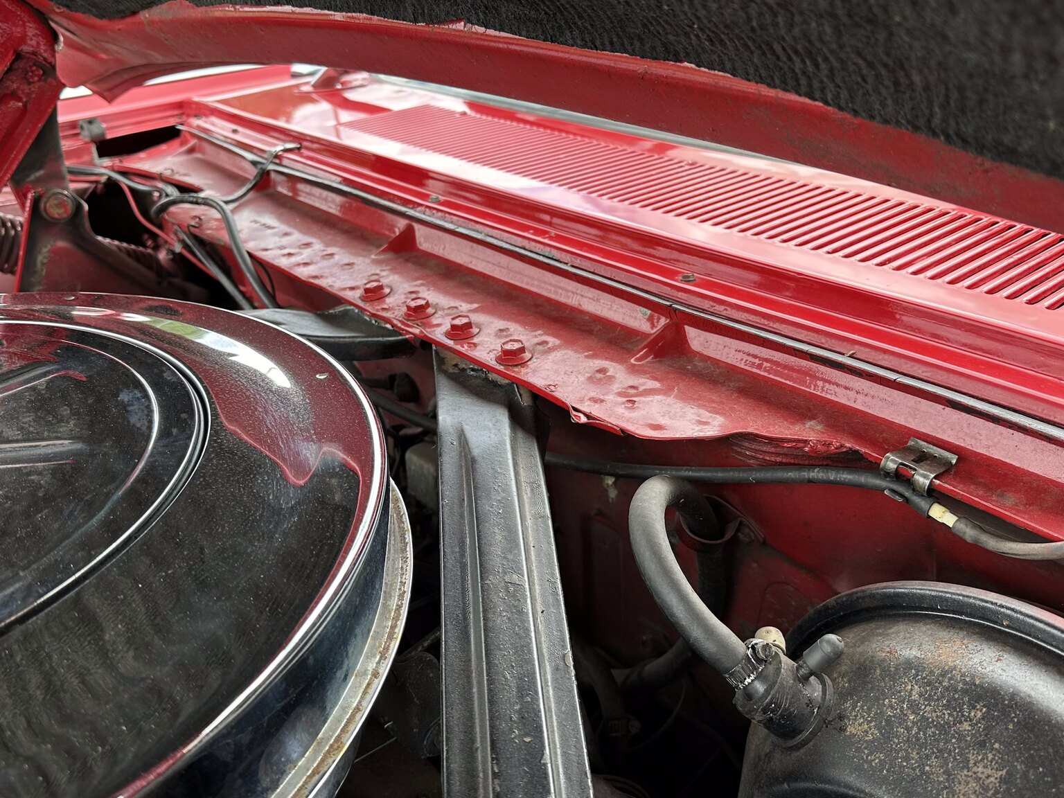 Image of 1962 Ford Thunderbird Convertible mechanics