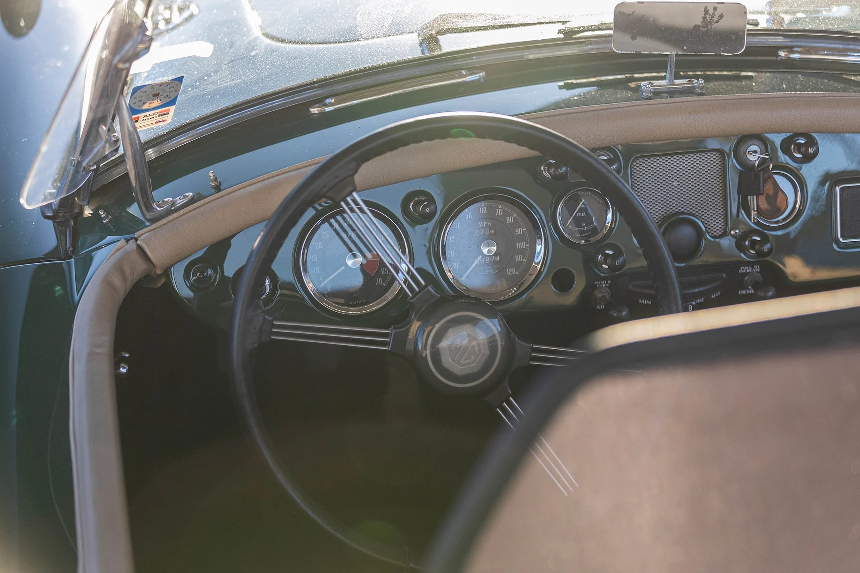 Innenraumfoto von 1958 MGA 1500 Roadster (2)