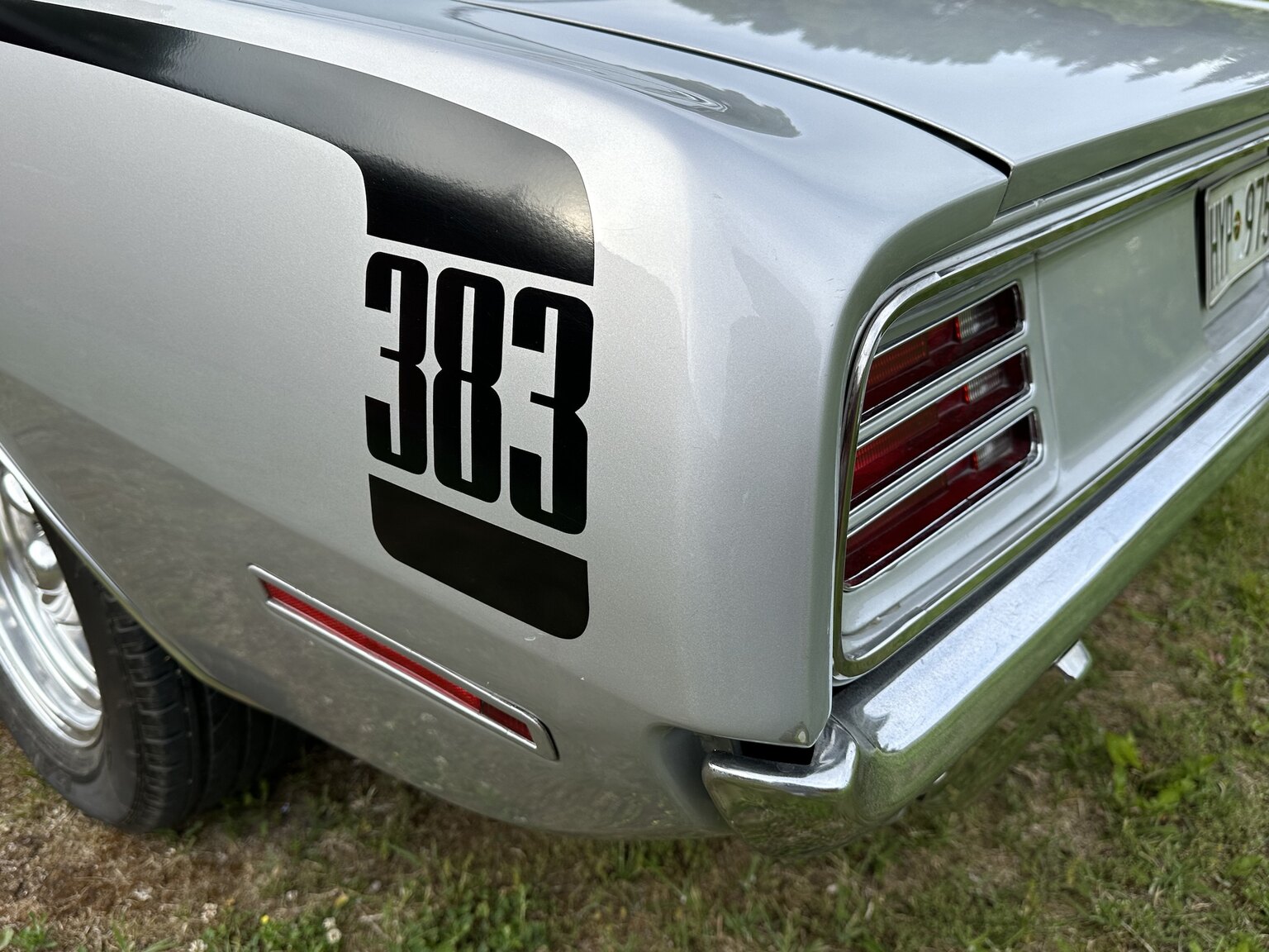 Exteriörbild på 1970 Plymouth Cuda 383