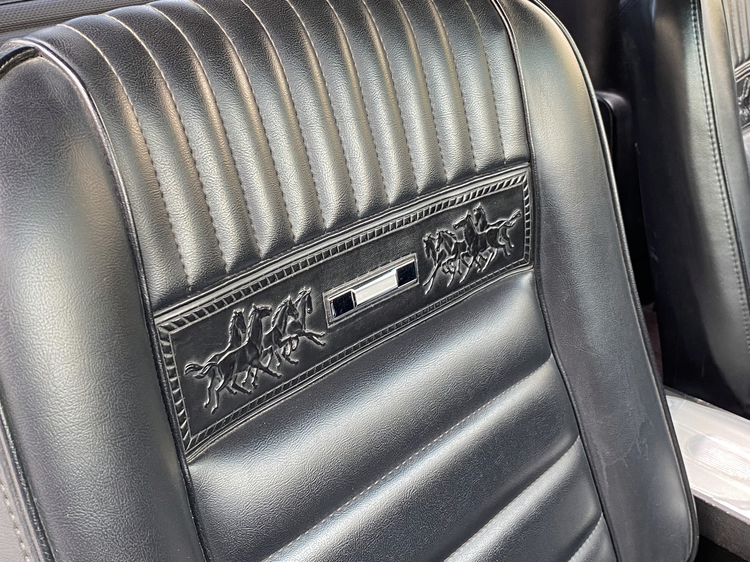 Interior image of 1966 Ford Mustang Fastback GT-clone (45)