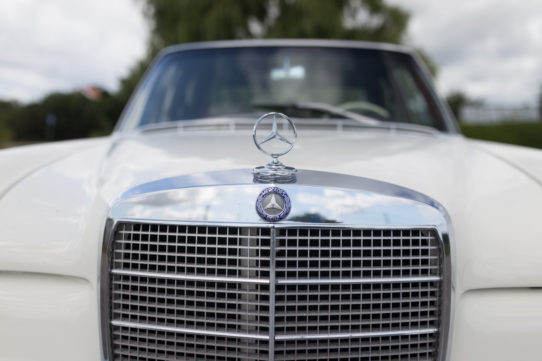 Aussenfoto 1966  Mercedes-Benz 250 