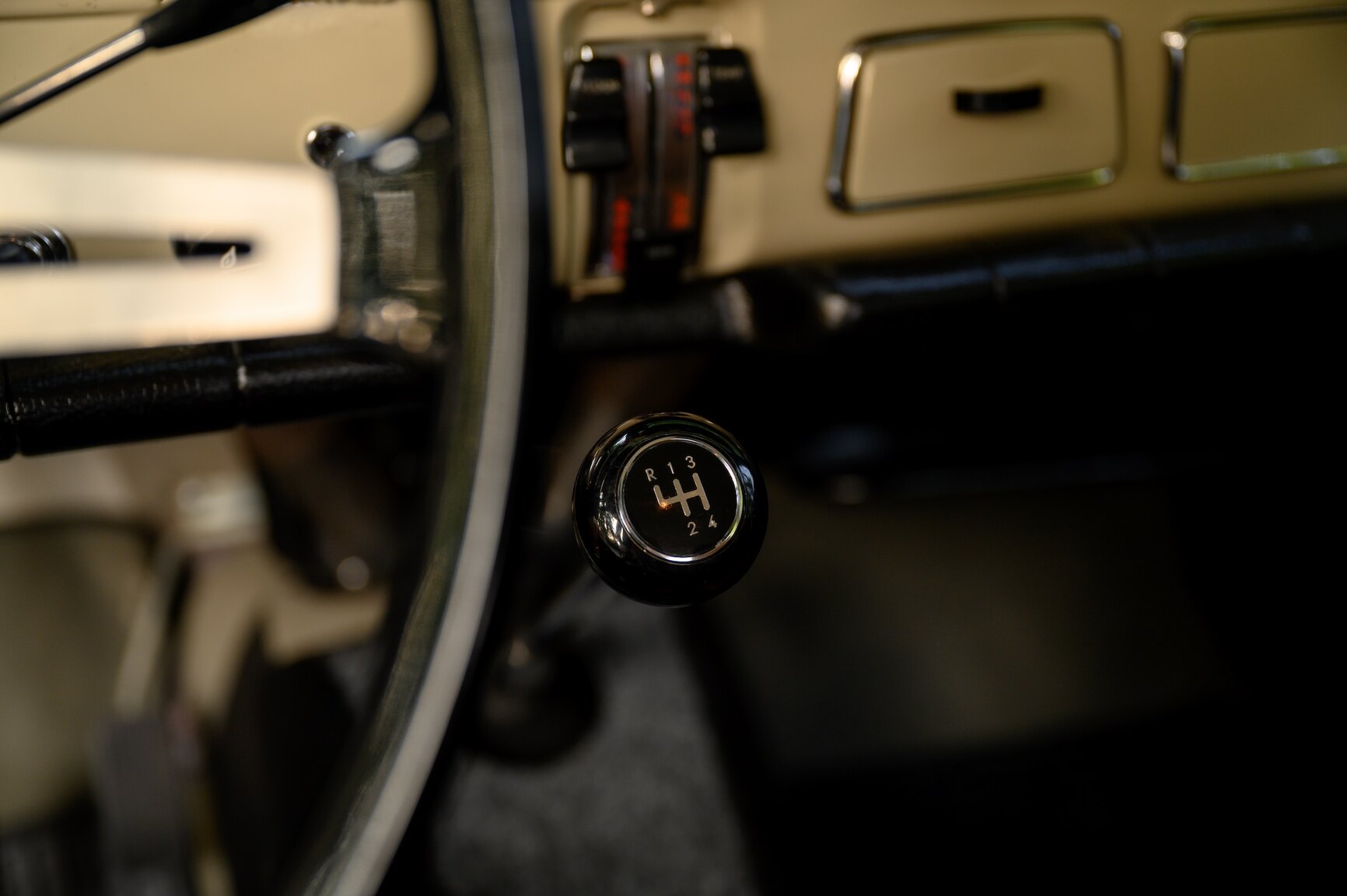 Interior image of 1968 Amazon Herrgårdsvagn