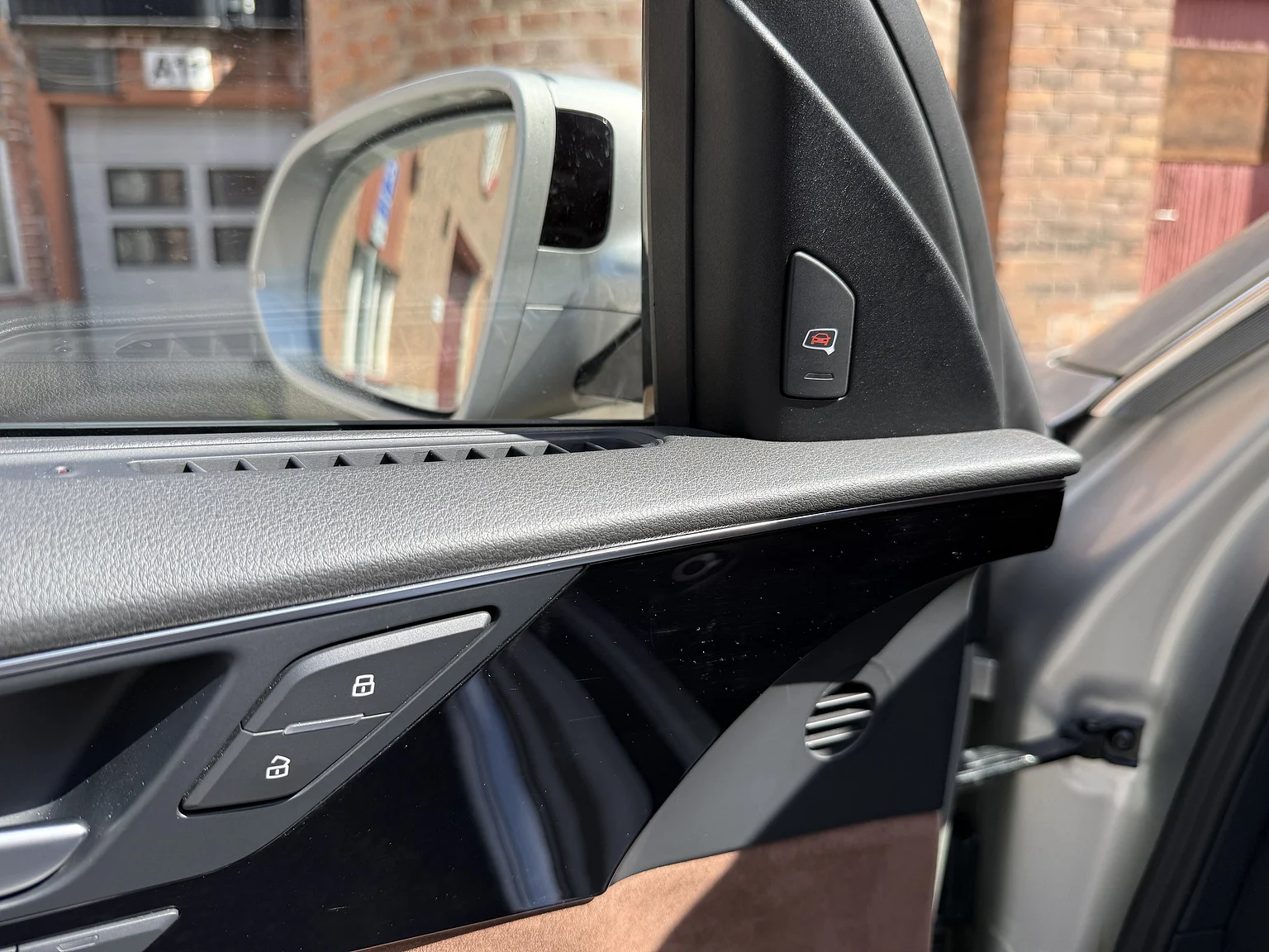 Interiörbild 2014 Audi A8 4.0 TFSI (7)