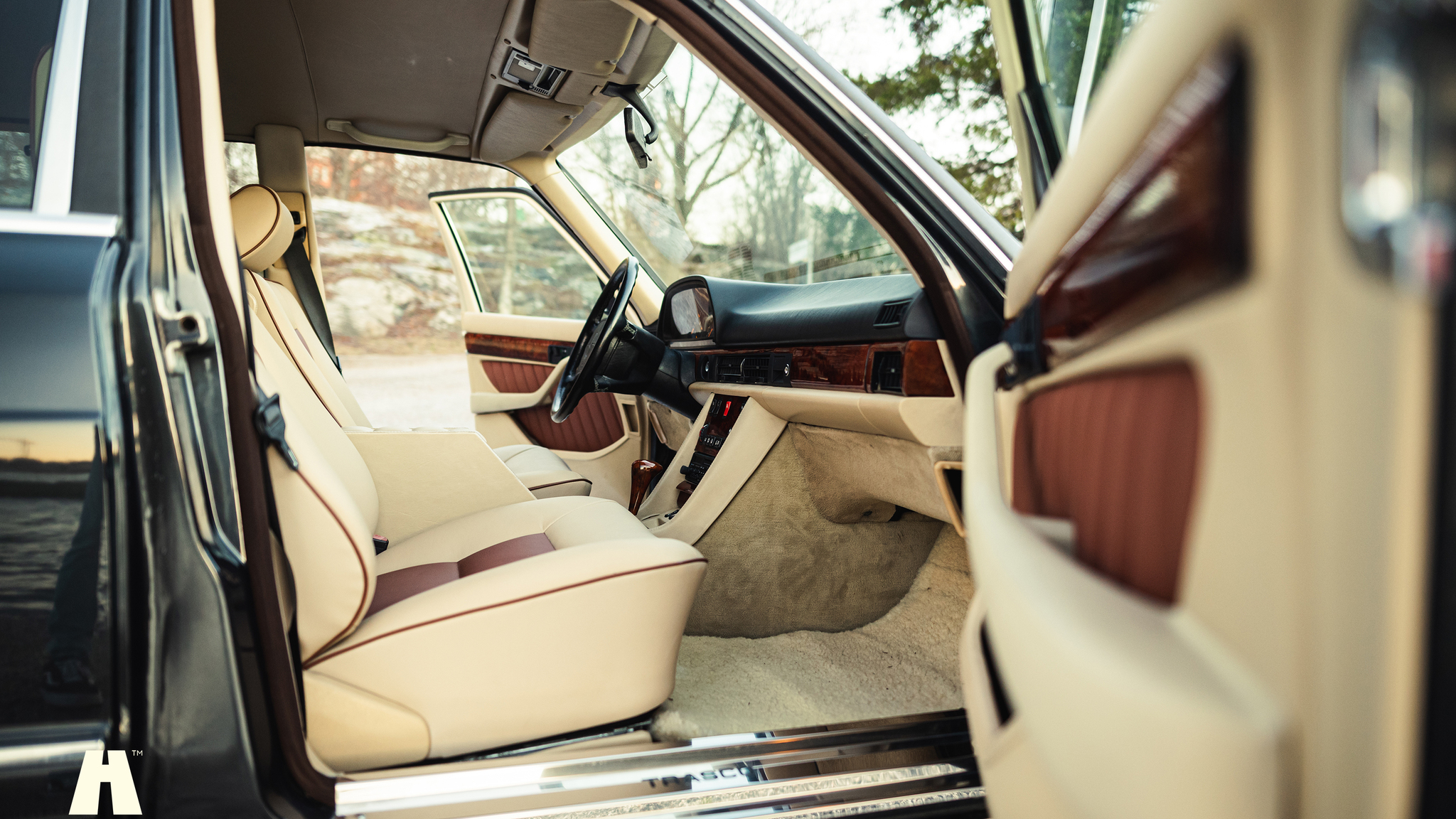 Interiörbild 1991 Mercedes 1000 SEL TRASCO