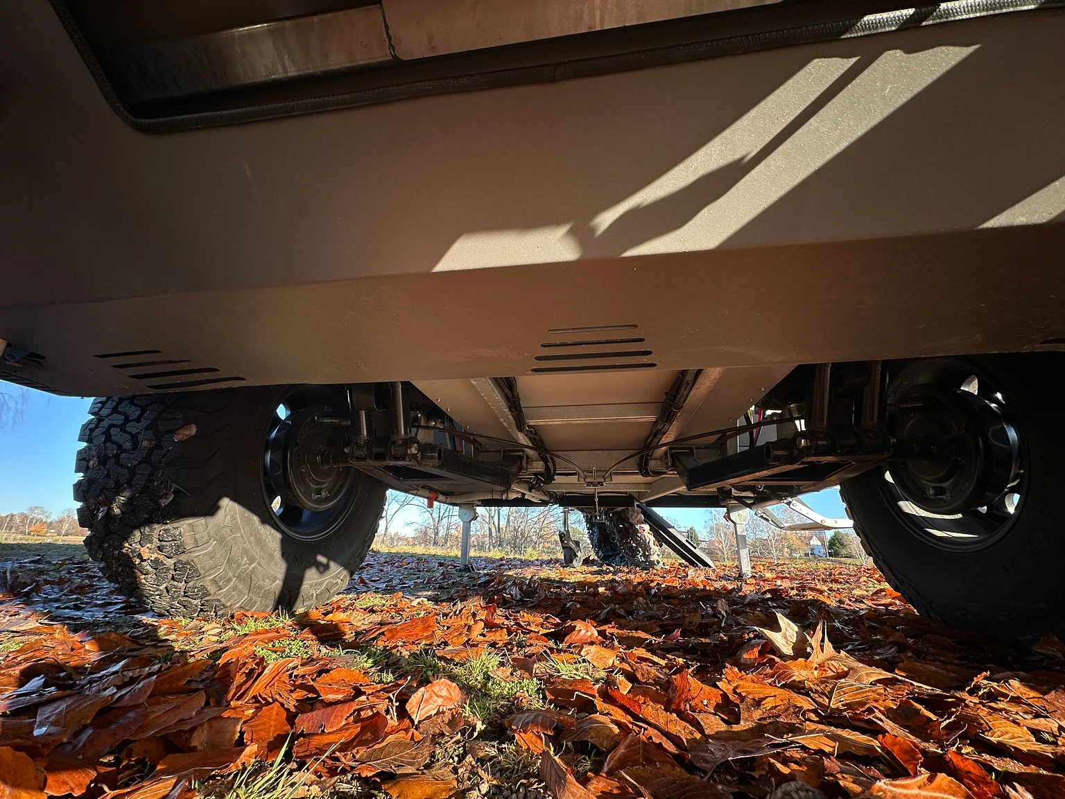 Image of 2025 Northea Trailer Expedition Crawler 458i Offgrid-Camper (2) mechanics