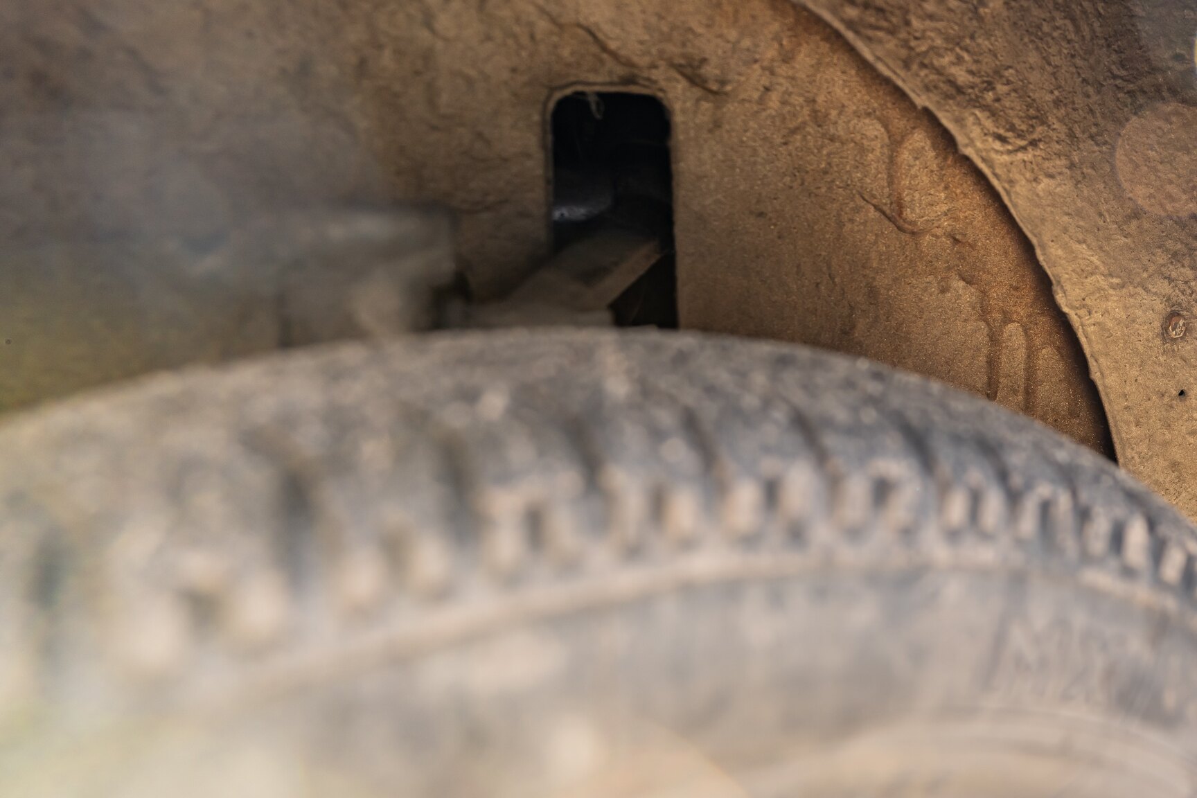 Image of 1958 Morris Minor 1000 2-door (14) mechanics