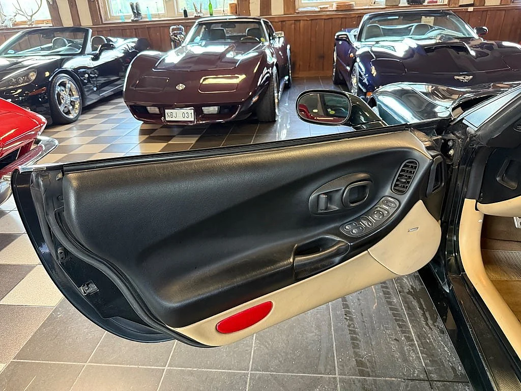 Bild von 2001 Chevrolet Corvette (18)