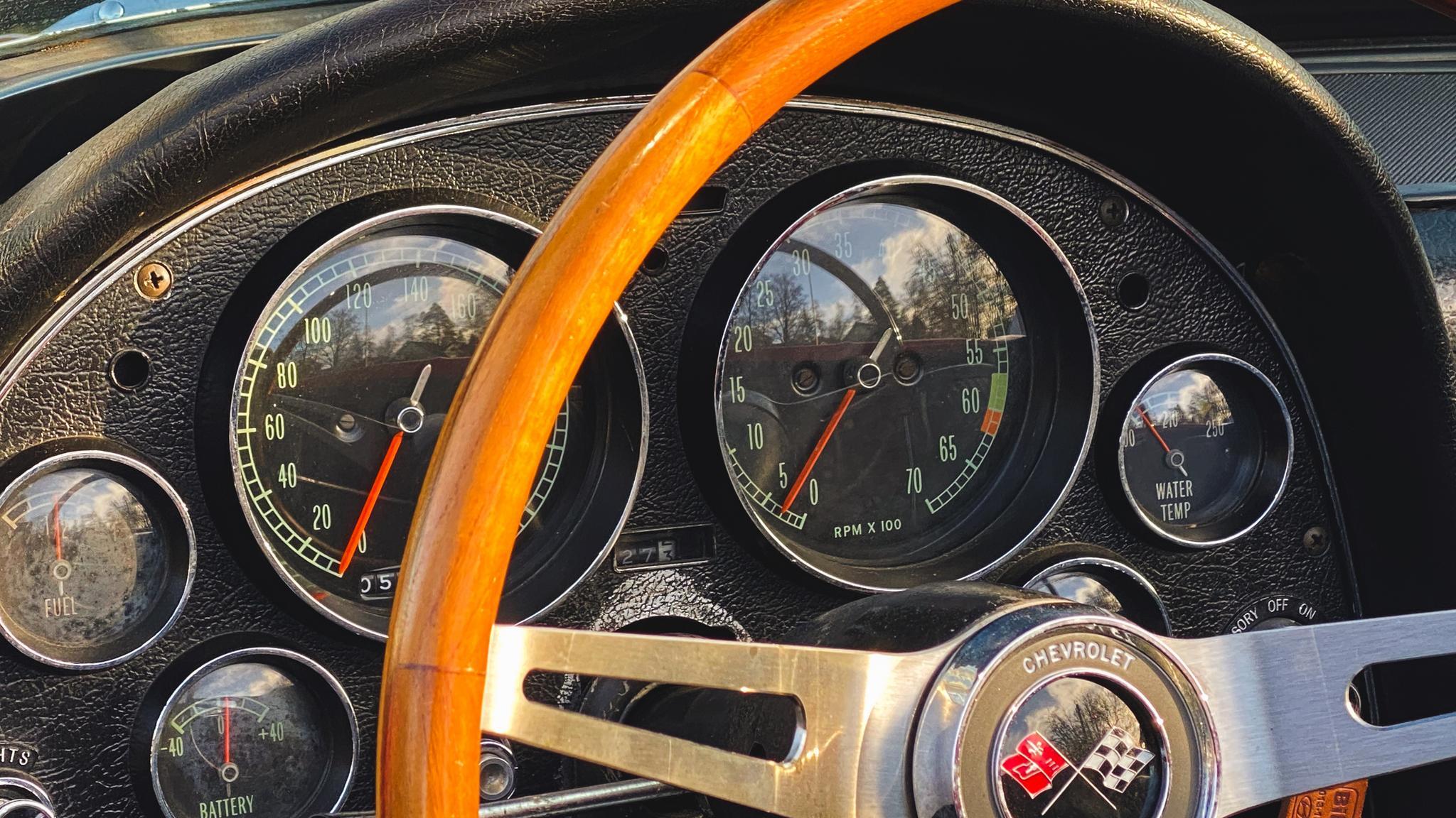 Innenraumfoto von 1963 Corvette C2 Stingray