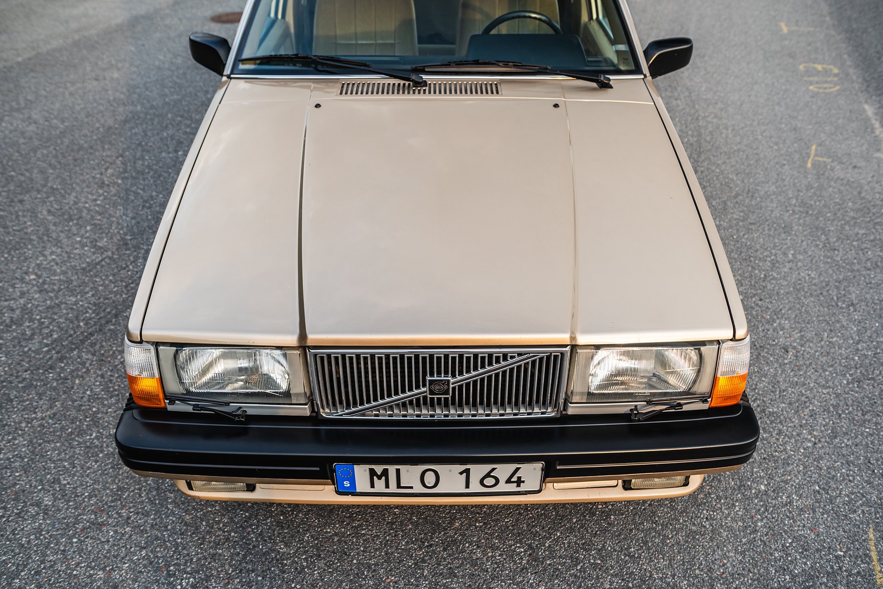 Exterior image of 1986 Volvo 760 GLE 2.8 V6 Automatisk