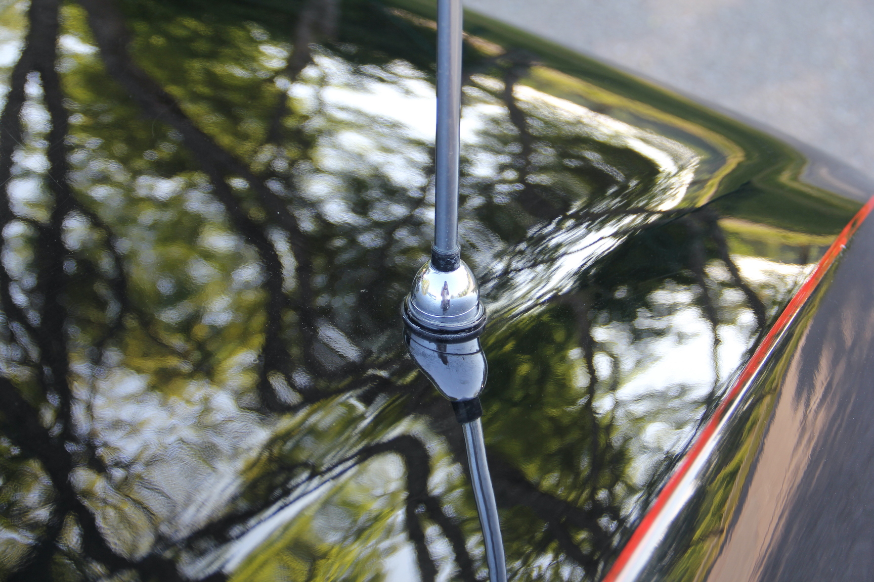 Exterior image of 1964 Corvette C2 Stingray Cabriolet (54)